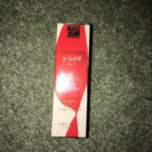 ESTÉE LAUDER LIPSTICK